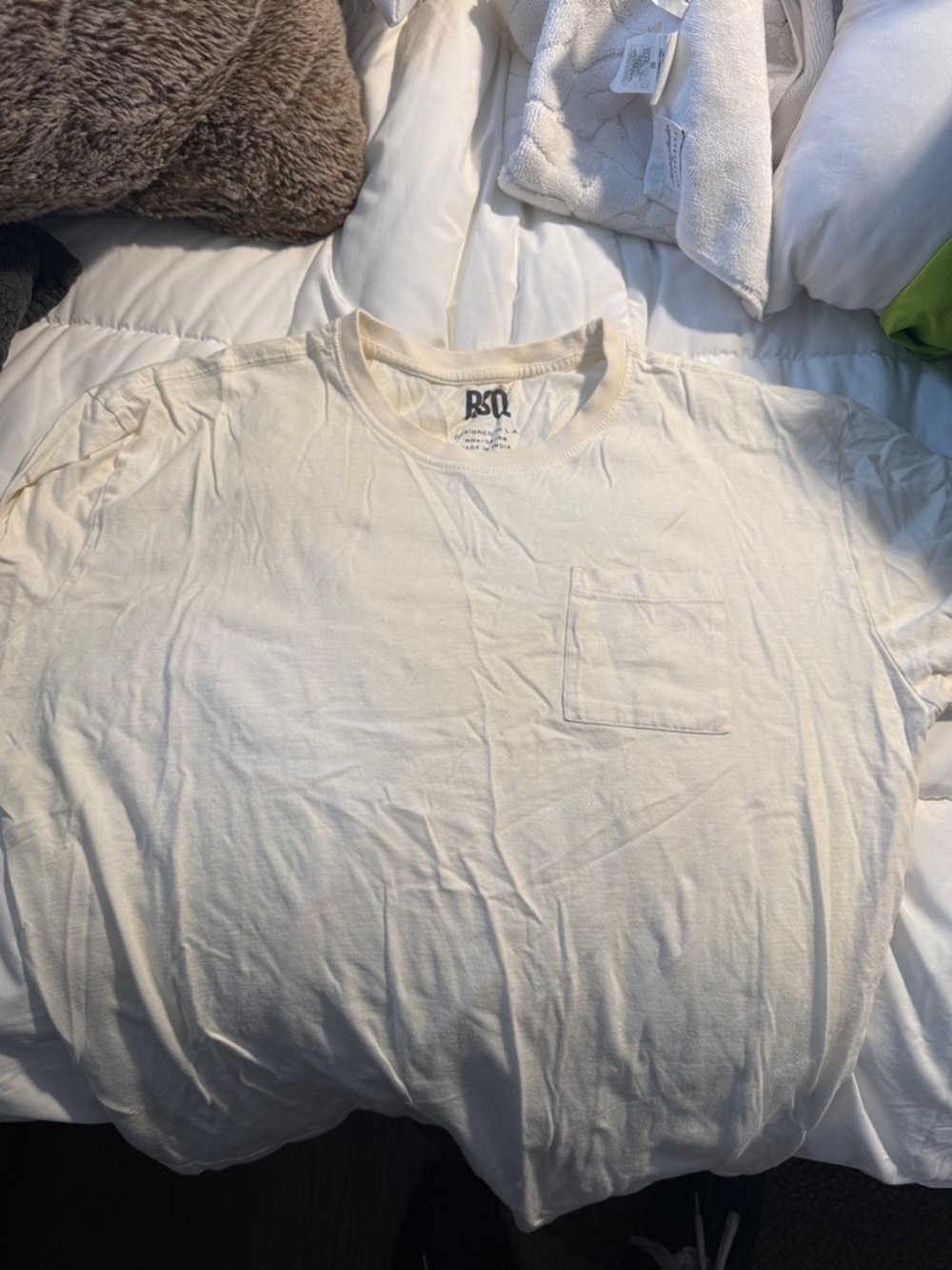 RSQ Cream Short Sleeve Pocket Tee
